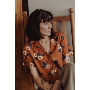 Bridge & Burn The Mia Cropped Shirt Top Short Sleeve Buttondown Floral M 284639